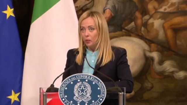 Ucraina, Meloni: sostegno a 360 gradi ma favorire pace giusta