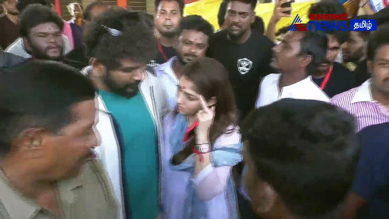 Watch :ரயில் மூலம் சென்னைக்கு புறப்பட்ட நயன்-விக்னேஷ் சிவன் தம்பதி! திருச்சி ரயில் நிலையத்தில் குவிந்த கூட்டம்