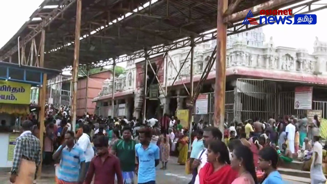 Watch : திருச்செந்தூர் கடலில் பக்தர் தவறவிட்ட 5 பவுன் நகை! மீட்டுகொடுத்த சிப்பி தொழிலாளிகள்!