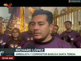 Devotos se preparan para la procesión del Nazareno de San Pablo en la Basílica de Santa Teresa
