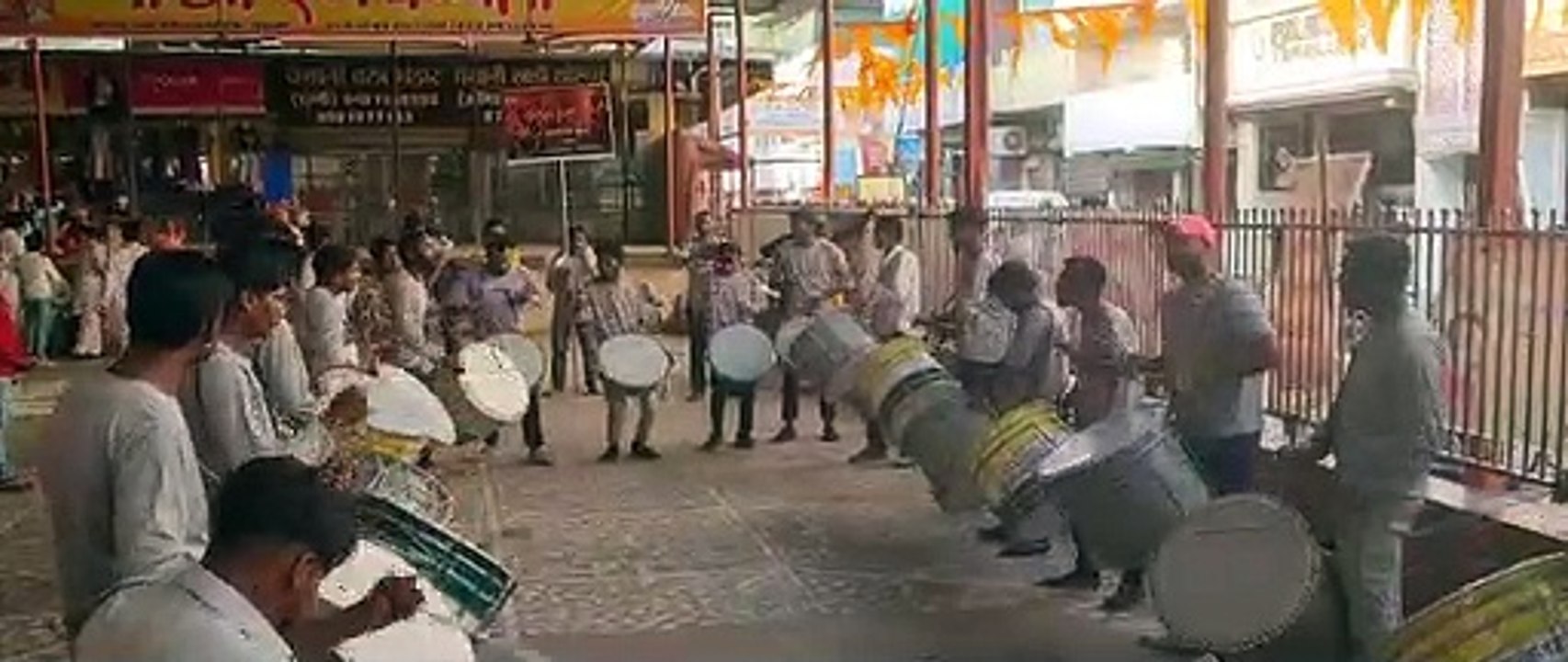 Huge Kalash Yatra and procession taken out on the eve of Hanuman Janmotsav