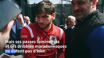 Foot: Khvicha Kvaratskhelia, l'étoile de Géorgie qui brille à Naples