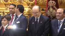 Castro y Monchi presiden la tradicional ofrenda floral al Cristo de la Sed y la Virgen de la Consolación