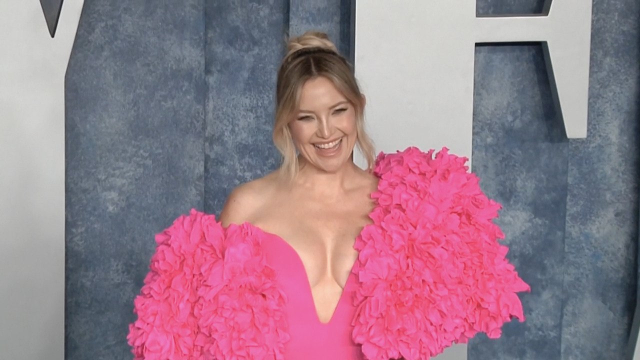 Kate Hudson Paired an Itty Bitty Yellow Bikini With a Trucker Hat