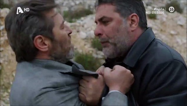 Αυτή η νύχτα μένει: Ο Χρήστος έφαγε ξύλο από τον Στρατή και το Twitter ξεσηκώθηκε!