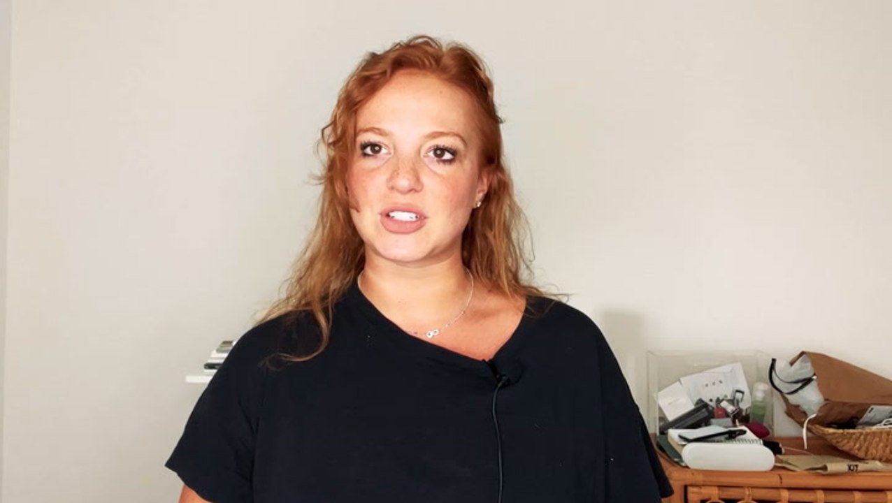 Christina Aguilera Admits To Losing Virginity ‘Later In Life’ & Having Sex With Her Tour Dancers