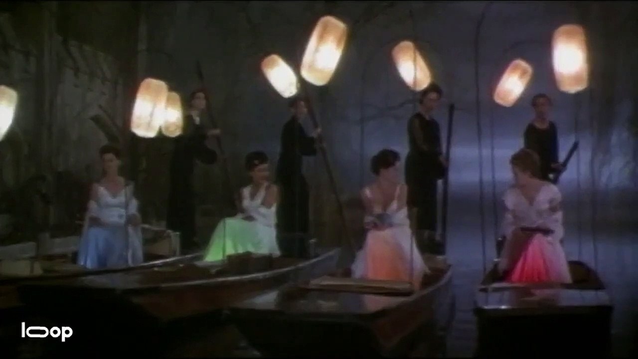 Peines d'amour perdues Bande-annonce (EN)