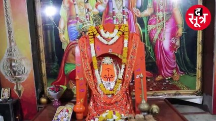 इस मंदिर में उल्टे क्यों खड़े हैं बजरंगबली, जानें इस चमत्कारी मंदिर की रोचक कहानी