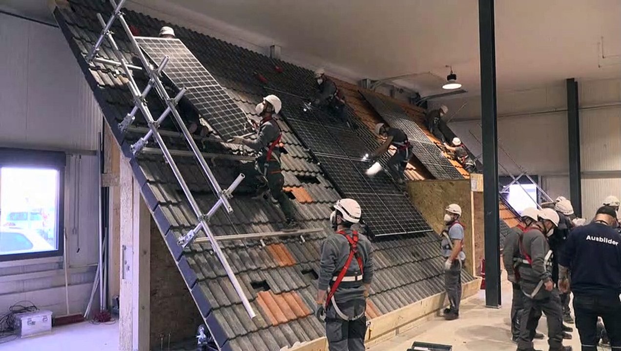 Fachkräftemangel: Berliner Solarfirma setzt auf Quereinsteiger