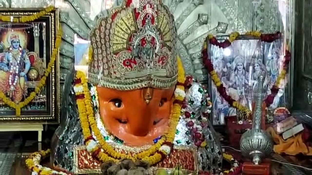 700 साल पुराने बालाजी के इस धाम पर मंगलवार को चोला चढ़ाने 2045 ओर  शनिवार को चोले के लिए 2044 तक की