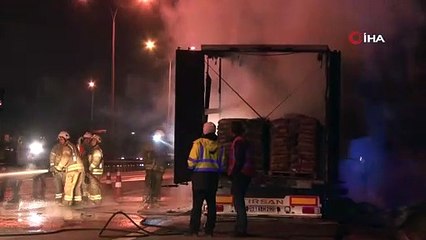 TEM Otoyolu’nda tır yangını