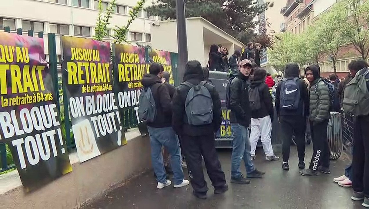 يوم حادي عشر من التعبئة ضد إصلاح نظام التقاعد ف...