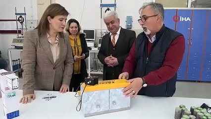 Yaşadıkları depremlerin ardından vatandaşları uyaran cihaz geliştirdiler