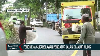 Tukang Awe-Awe di Jalan Penghubung Pulau Jawa dan Bali Muncul Sembari Berharap Dapat Uang Tip