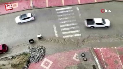 Batman'da aniden değişen hava cadde ve sokakları sele çevirdi