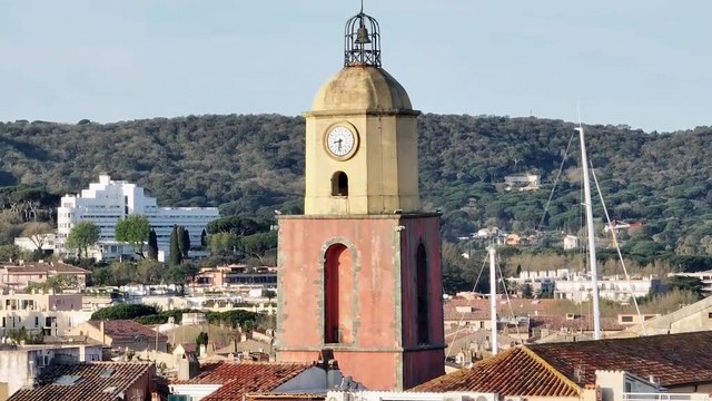 La BMW XM embarque un moteur V8 conjugué à un bloc électrique pour une puissance de 653 ch