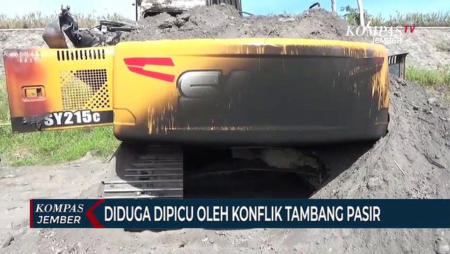 Alat Berat Tambang Pasir di Lumajang Dibakar Orang Tak Dikenal