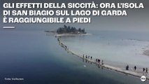Gli effetti della siccità, ora l’isola di San Biagio sul lago di Garda è raggiungibile a piedi