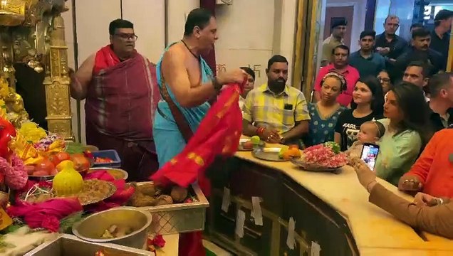 Watch: Bollywood superstar Priyanka Chopra takes daughter Malti Marie to Siddhivinayak temple, seeks blessings