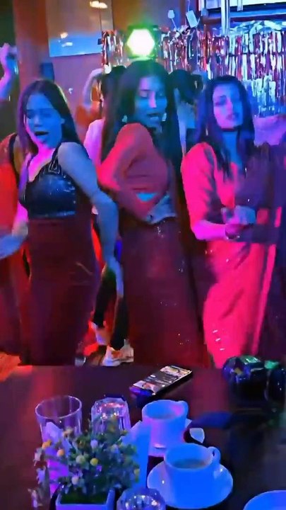 bhojpuri tik tok new reels video_song khesari chandan chanchal pawan