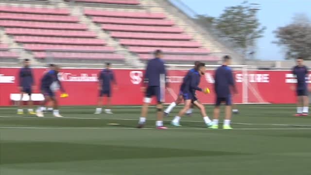 Rekik, Marcao, Fernando y Papu Gómez regresan a la convocatoria para el partido de mañana ante el Celta