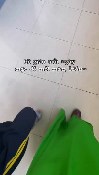 Chuẩn phong cách genZ, cô giáo đi dạy mỗi ngày một bộ đúng tiểu thư