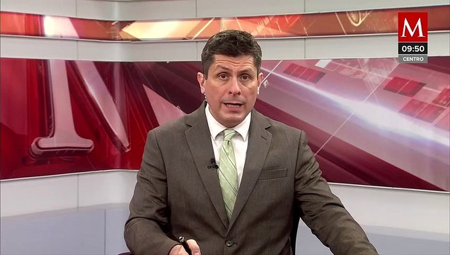 Reportan tránsito lento en Circuito Exterior Mexiquense por volcadura de camioneta