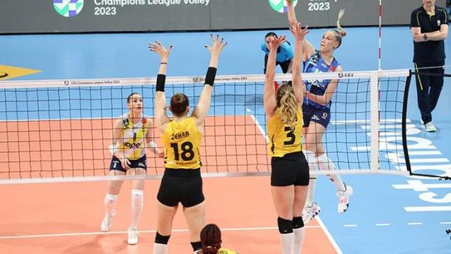 Türk sporu için tarihi gece! Şampiyonlar Ligi'ndeki derbiyi Fenerbahçe kazandı