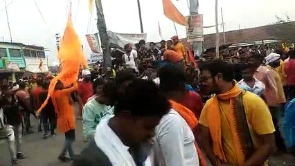 बांसबेडिय़ा में निकाली शस्त्रों के साथ हनुमान जन्मोत्सव की शोभायात्रा