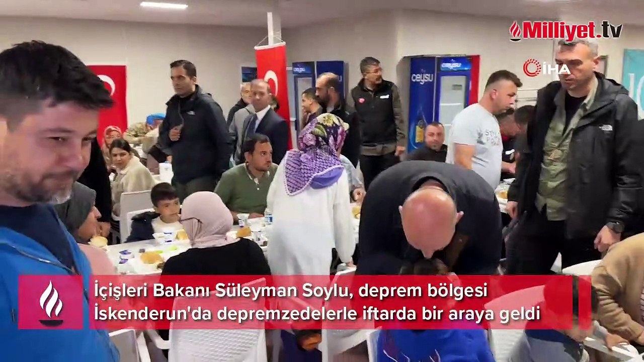 Bakan Soylu, İskenderun'da depremzedelerle iftarda buluştu