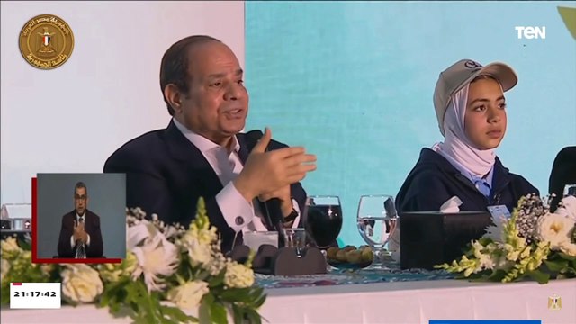 سيدة من الأسمرات لـ الرئيس السيسي : حضرتك اللي خليتنا نحلم وبنطلب فرص عمل للشباب.. والرئيس يرد