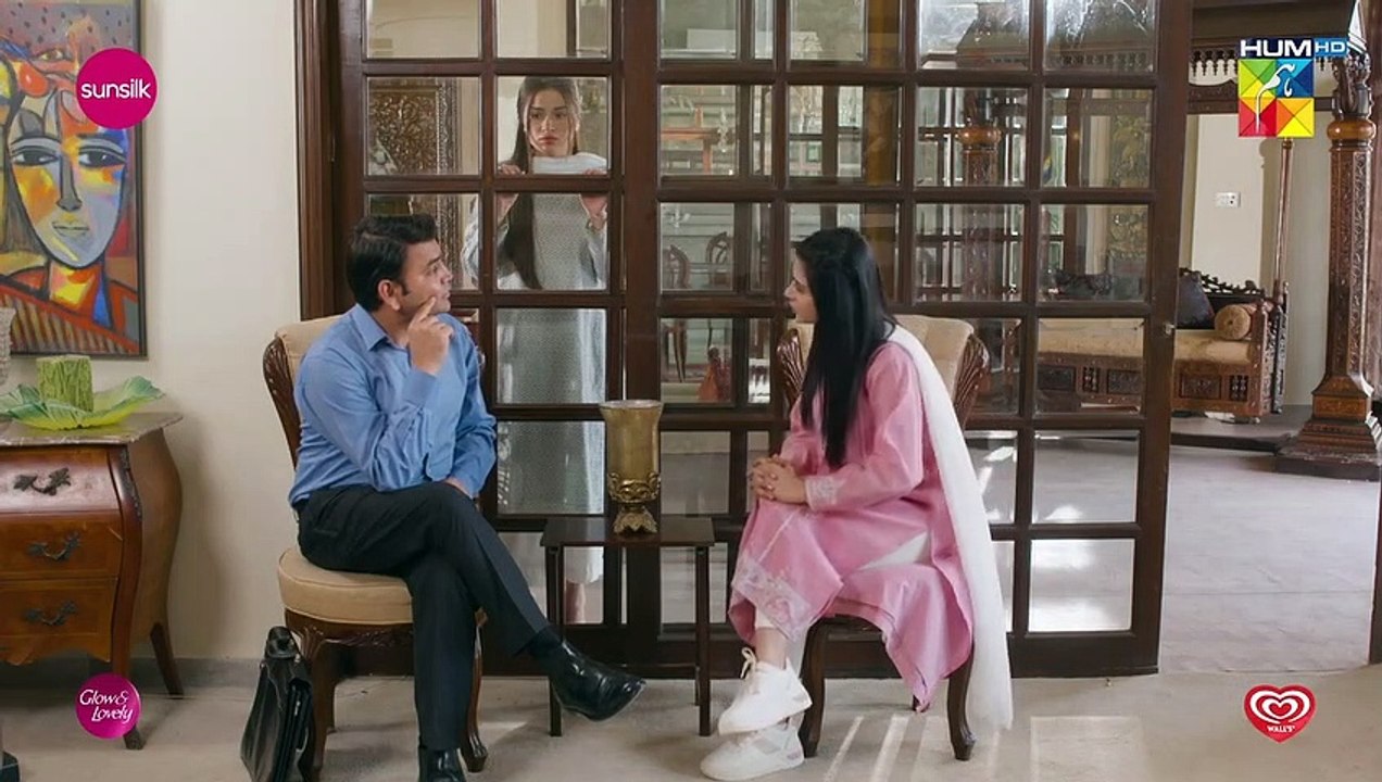 Apni Umar Dekho Aur Apni Harkatein Dekho..! #seharkhan #hamzasohail - Fairy Tale - FLO Digital