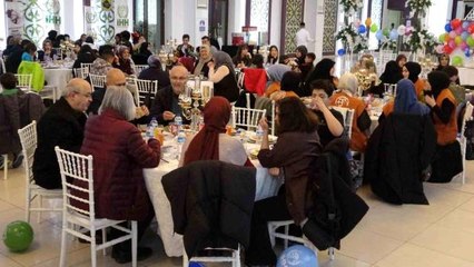 Kütahya İHH, yetim çocuklar için iftar programı düzenledi