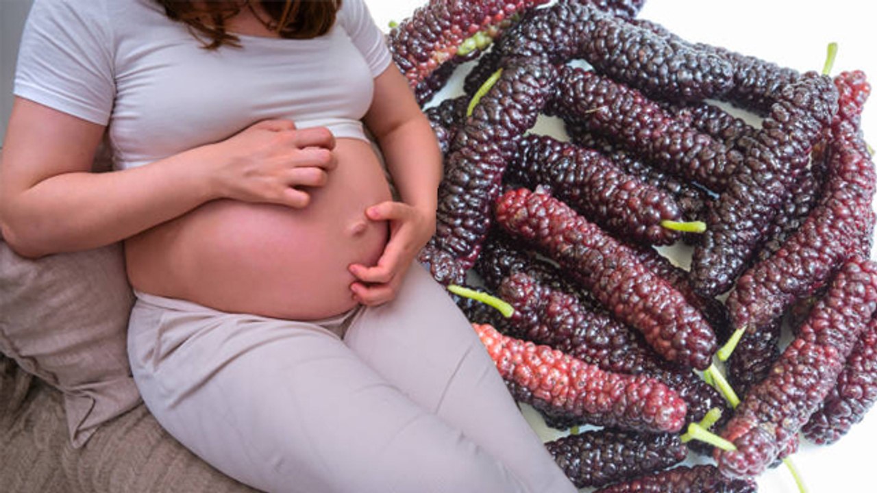 Pregnancy में शहतूत खाना चाहिए या नहीं । Pregnancy में शहतूत खाने के फायदे | Boldsky