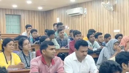 উঃদিনাজপুরঃ পাঠ্য বই থেকে মুঘলের ইতিহাস বাদ কি কোন রাজনৈতিক অভিসন্ধি ?