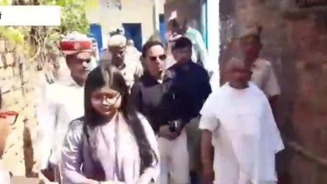 गाज़ीपुर: मतसा गांव हत्याकांड, गांव पहुँचे एमएलसी, बड़ी कार्रवाई का भरोसा