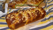 Greek Easter Sweet Bread / Τσουρέκια Νηστίσιμα Χωρίς Ζύμωμα