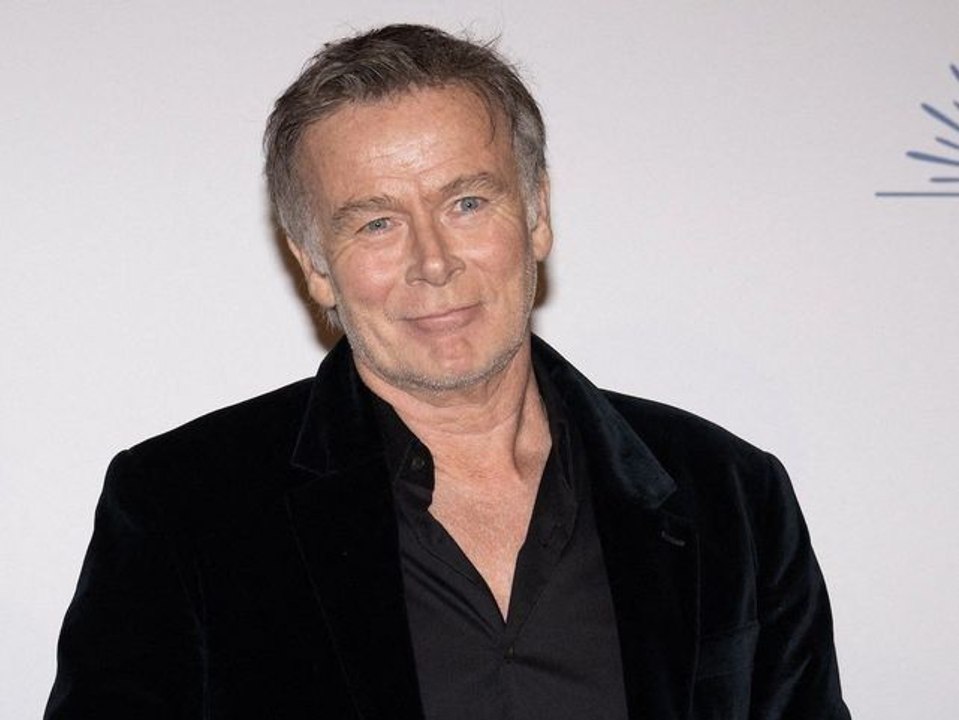 Franck Dubosc complètement largué : il avoue sur le plateau de "C à vous" que sa femme est "partie" et qu’il a fait face à d’énormes galèr...