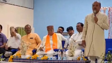 भैंसदेही: साइकिल वितरण कार्यक्रम में पहुंचे नेतागण, बच्चों को दी निशुल्क साइकिल