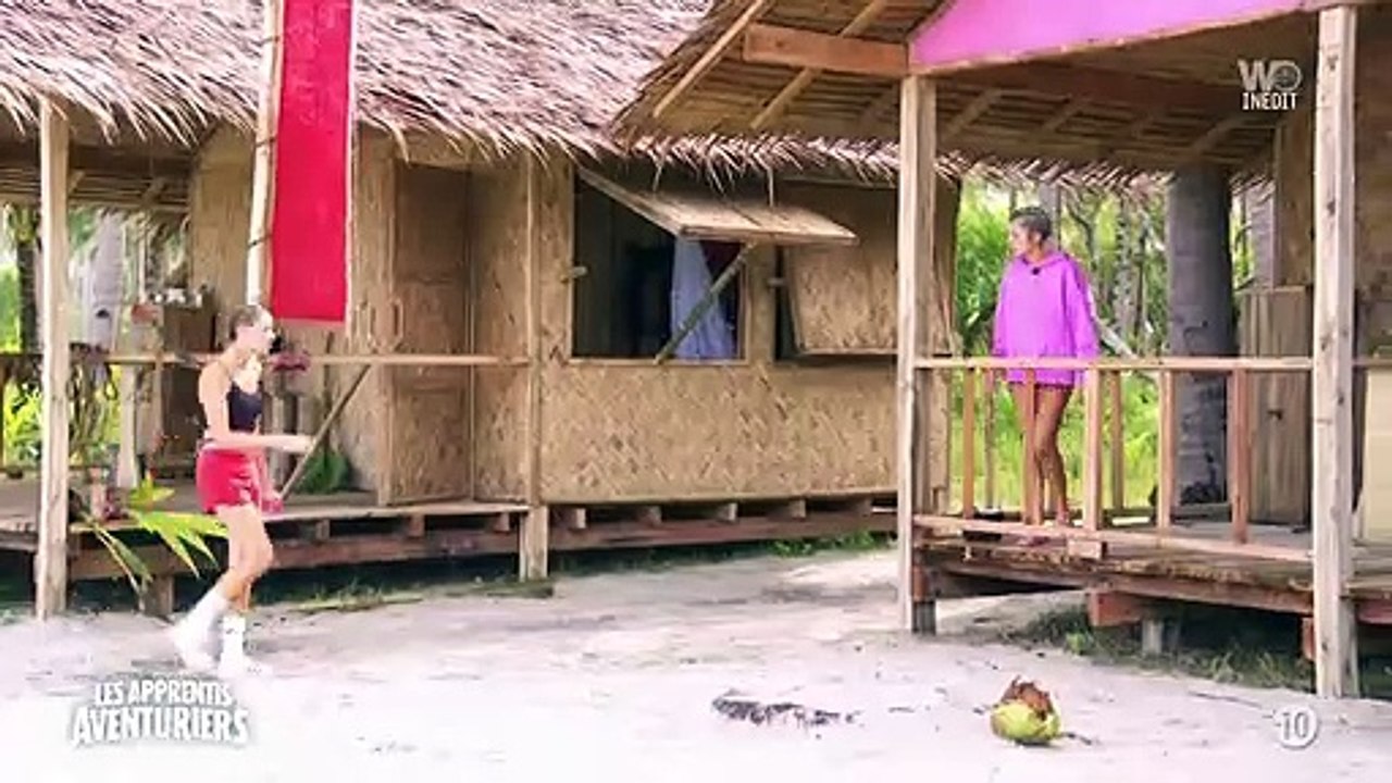 "A quelle heure ta saucisse va rentrer dans mes culottes ?" : Jennyfer (Les apprentis aventuriers 6) hallucine face à une demande improbable de Fabrice