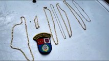Polícia tenta localizar proprietários de correntinhas que eram vendidas como ouro
