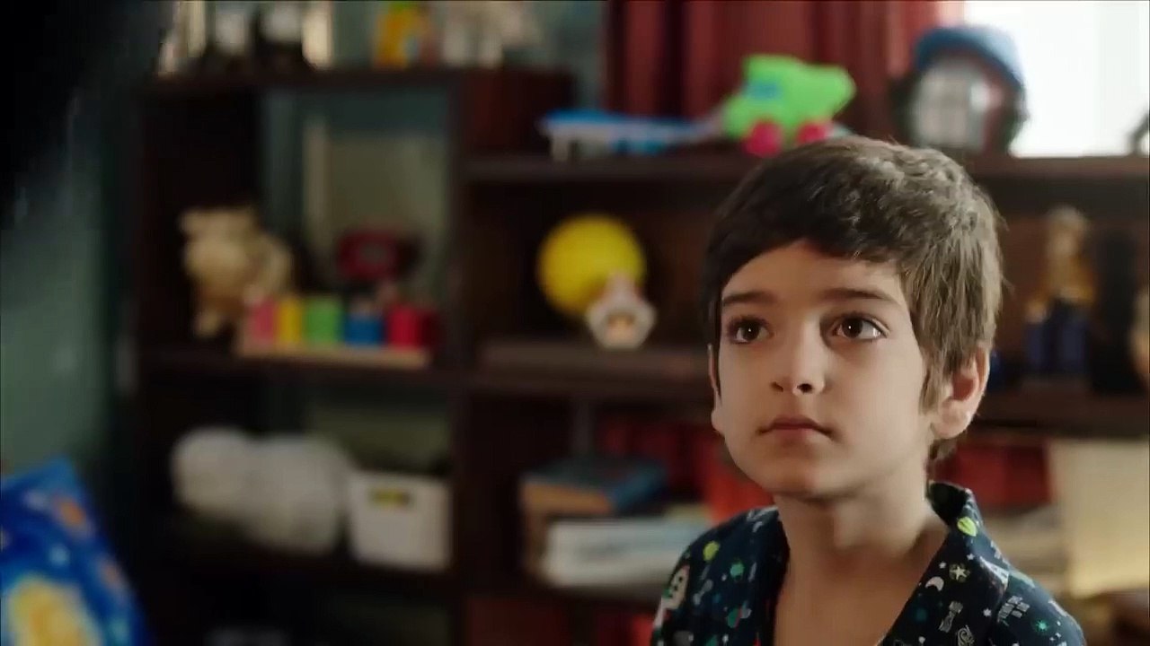 Kerimşah, Tahir Abisinden Ayrı Kalamadı - Adım Farah 6. Bölüm