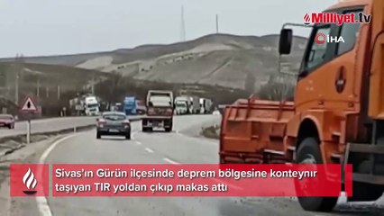 Deprem bölgesine konteynır taşıyan TIR kaza yaptı