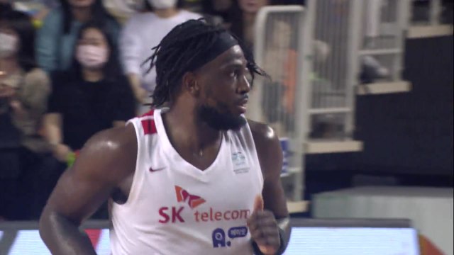'워니 30점' SK, 3연승으로 4강 PO 진출 / YTN