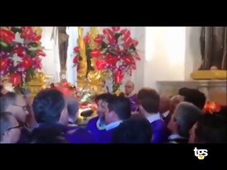 Venerdì Santo, il Cristo nero in processione a Caltanissetta