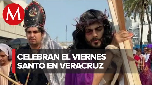 Feligreses realizan viacrucis en Veracruz este Viernes Santo