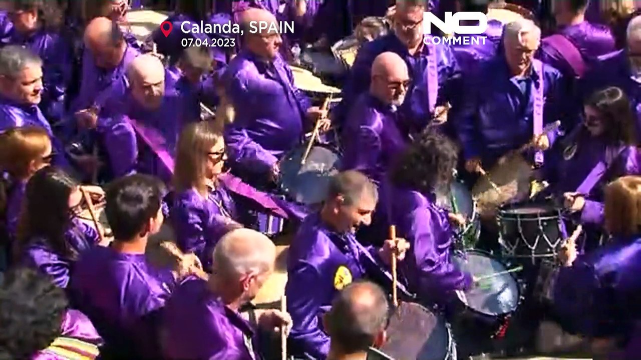 Tausende Trommeln zum Gedenken an den Tod Christi