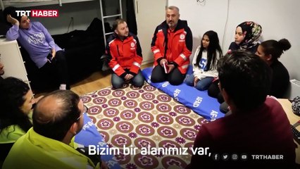 Emine Erdoğan'a hayalini anlatan depremzede Sude'ye doğum günü sürprizi