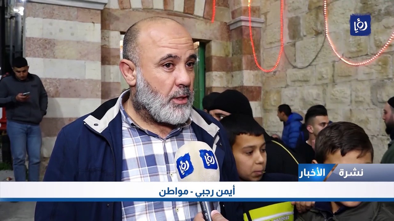"الحرم الإبراهيمي" يعمر بالمصلين و" تكية إبراهيم" تفطر الصائمين