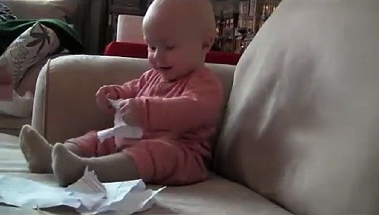 Baby_Laughing_Hysterically_at_Ripping_Paper